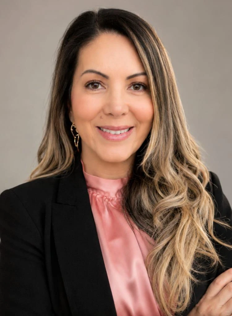 Dra. Fernanda Nelsen Teodoro Decesaro